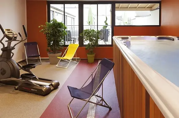 Hote salle seminaire Ibis Styles Beaune Centre 6