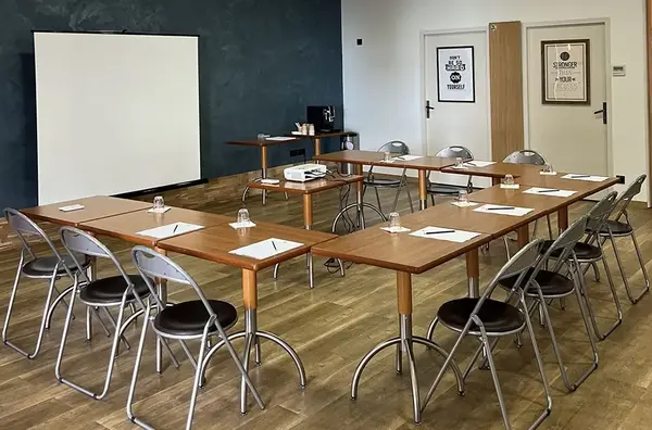 Hote salle seminaire Ibis Styles Beaune Centre 9