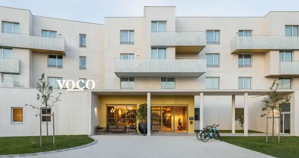 Hotel Voco