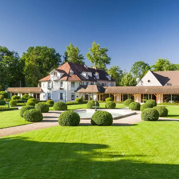 Hotel seminaire Beaune Hostellerie De Levernois 0